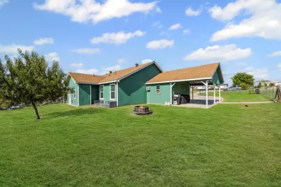 9209 Giant Drive, Joshua, TX 76058 - Photo 1