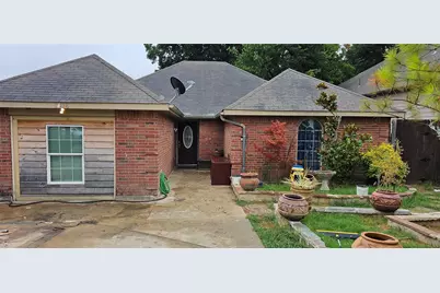 1418 Exeter Avenue, Dallas, TX 75216 - Photo 1