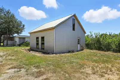 6717 W Highway 199, Springtown, TX 76082 - Photo 1