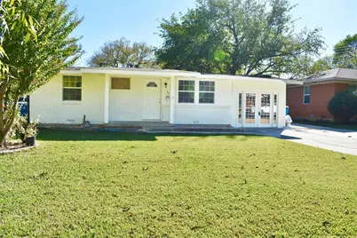 190 Yale Avenue, Lewisville, TX 75057 - Photo 1