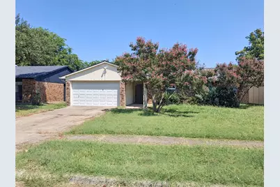 5325 Strickland Avenue, The Colony, TX 75056 - Photo 1