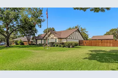 219 Manhattan Boulevard, Sunnyvale, TX 75182 - Photo 1