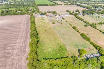 2010 S Houston School Road, Lancaster, TX 75146 - Photo 1