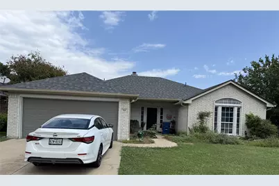 708 Creekview Drive, Burleson, TX 76028 - Photo 1