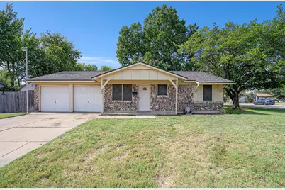 200 SW Thomas Street, Burleson, TX 76028 - Photo 1