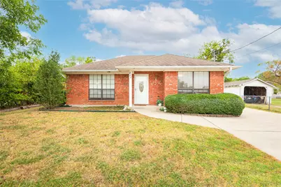 211 Jefferson Avenue, Princeton, TX 75407 - Photo 1