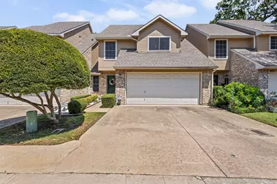 415 Oak Leaf Drive, Duncanville, TX 75137 - Photo 1