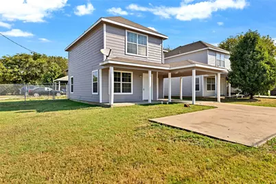 212 W Purdom Avenue, Alvarado, TX 76009 - Photo 1