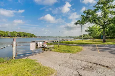 91 Live Oak Street, Alvarado, TX 76009 - Photo 1