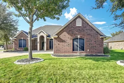 600 Acorn Street, Pilot Point, TX 76258 - Photo 1