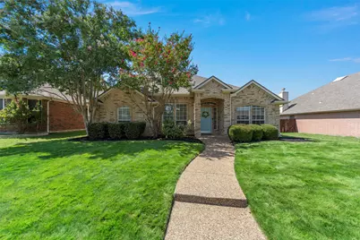 720 Summerfield Drive, Allen, TX 75002 - Photo 1