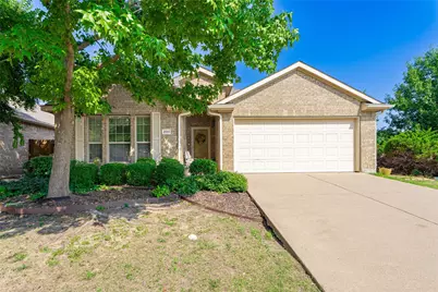 2051 Shawnee Trail, Heartland, TX 75126 - Photo 1