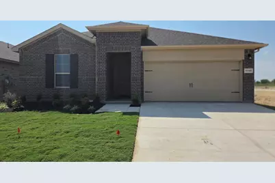 7745 Tuscarora Drive, Denton, TX 76259 - Photo 1