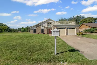 2424 Shoreview Drive, Cleburne, TX 76033 - Photo 1