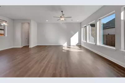 2075 Emerald Grove Drive, Arlington, TX 76005 - Photo 26