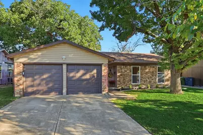 743 Idlewilde Drive, Lewisville, TX 75067 - Photo 1