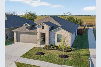 700 Whitecomb Lane, Justin, TX 76247 - Photo 1