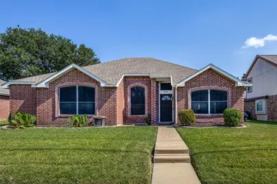 6104 Ethridge Drive, The Colony, TX 75056 - Photo 1