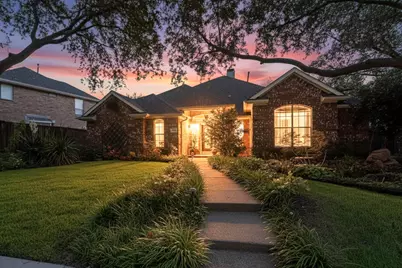 5900 Sandhill Circle, The Colony, TX 75056 - Photo 1