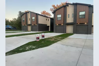 2646 Hutchinson Street, Fort Worth, TX 76106 - Photo 1