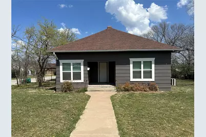 801 E Gentry, Hamilton, TX 76531 - Photo 1