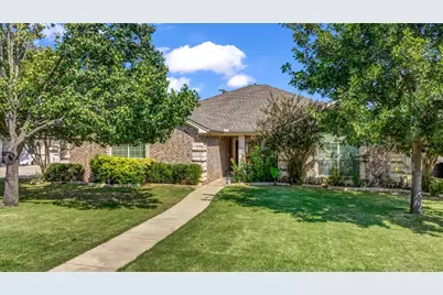 522 Crow Avenue, Weatherford, TX 76085 - Photo 1