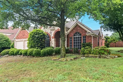 621 Candle Meadow Boulevard, DeSoto, TX 75115 - Photo 1