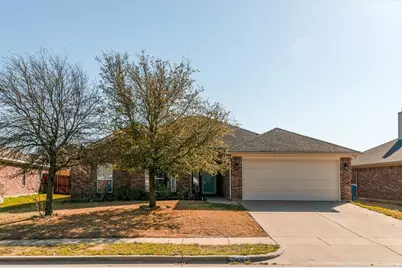706 Lakeview Drive, Alvarado, TX 76009 - Photo 1