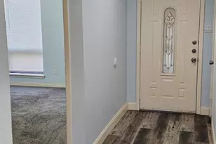 5506 Willow Cir, Fort Worth, TX 76112 - Photo 4