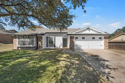 612 Angel Fire Drive, Hewitt, TX 76643 - Photo 1