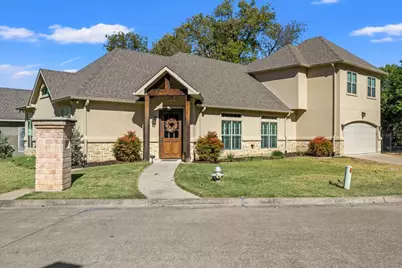 2400 Park Place, Corsicana, TX 75110 - Photo 1