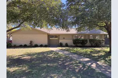 1831 Mountainview Drive, Waco, TX 76710 - Photo 1