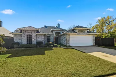 3200 Peakview Drive, Corinth, TX 76210 - Photo 1