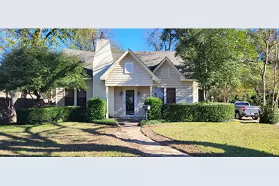 606 Davis Street N, Sulphur Springs, TX 75482 - Photo 1