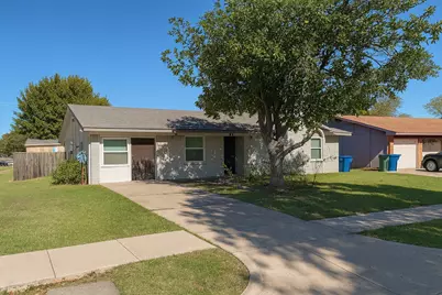 491 Sweetbriar Drive, Lewisville, TX 75067 - Photo 1