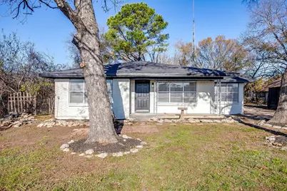 1501 E Henderson Street, Cleburne, TX 76031 - Photo 1