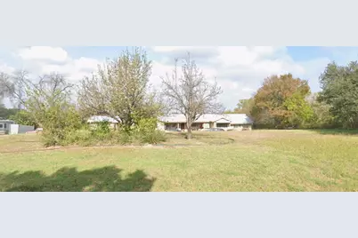 2700 N Valley Mills Drive, Waco, TX 76710 - Photo 1