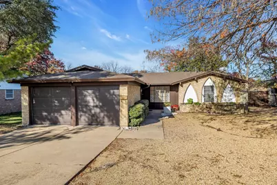 2012 York Drive, Edgecliff Village, TX 76134 - Photo 1