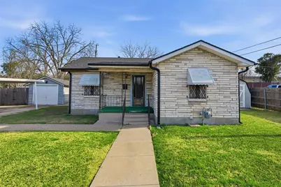 3820 Hiland Drive, Beverly Hills, TX 76711 - Photo 1