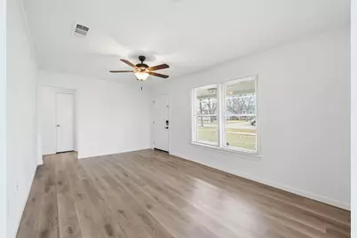 418 Russell Street, White Settlement, TX 76108 - Photo 8