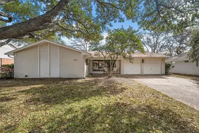 5424 Lake Lindenwood Drive, Waco, TX 76710 - Photo 1