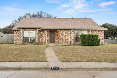 432 E Belt Line Road, Cedar Hill, TX 75104 - Photo 1