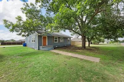 4133 Knoll Drive, Waco, TX 76708 - Photo 1