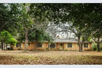 1608 N Houston School Road, Lancaster, TX 75134 - Photo 1