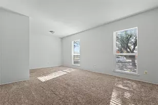 921 Middle Cove Dr, Plano, TX 75023 - Photo 6