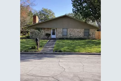 3000 Maple Hill Circle, Waco, TX 76708 - Photo 1