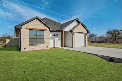 2201 Comet Trail, Granbury, TX 76048 - Photo 1