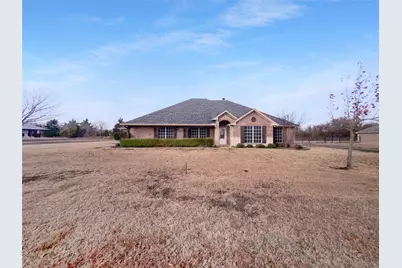 3915 Tower Circle, Nevada, TX 75173 - Photo 1