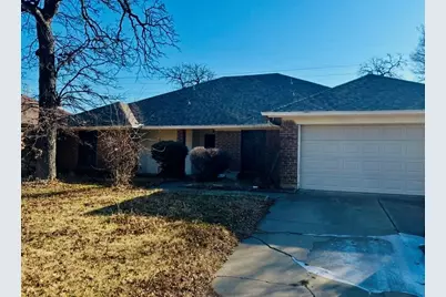 1925 Canterbury Circle, Fort Worth, TX 76112 - Photo 1