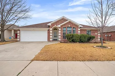 5712 Creekway Drive, Denton, TX 76226 - Photo 1